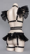 Carica l&#39;immagine nel visualizzatore di Gallery, *RTS EX IDOLO SET - UK 4-8/US 0-4 Black Frill Bralette &amp; Garter Skirt Set
