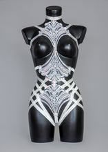 Cargar imagen en el visor de la galería, SNOW PONY - White Sequin Bodycage &amp; Fringed Epaulettes
