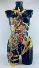 Cargar imagen en el visor de la galería, ARTEMISIA - Golden Lace &amp; Rhinestone Chandelier Bodycage
