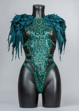 Charger l&#39;image dans la galerie, EMERALD FOREST - Sequin Lace &amp; Feather Bodycage

