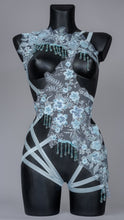 Charger l&#39;image dans la galerie, TWILIGHT KINGDOM - Icy Blue Beaded Bodycage

