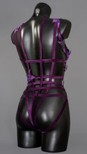 Carica l&#39;immagine nel visualizzatore di Gallery, TEMPLEHEAD - Purple Flower &amp; Leaf Bodycage
