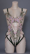 Carica l&#39;immagine nel visualizzatore di Gallery, MAY QUEEN - Pastel &amp; Pink Pearls Bodycage
