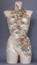 Carica l&#39;immagine nel visualizzatore di Gallery, SOLSTICE MOON - Golden Goddess Bodycage
