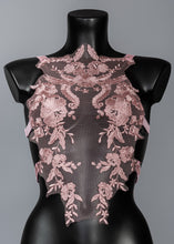 Charger l&#39;image dans la galerie, STRAWBERRY MILKSHAKE - Pink Lace Harness &amp; Epaulettes Set
